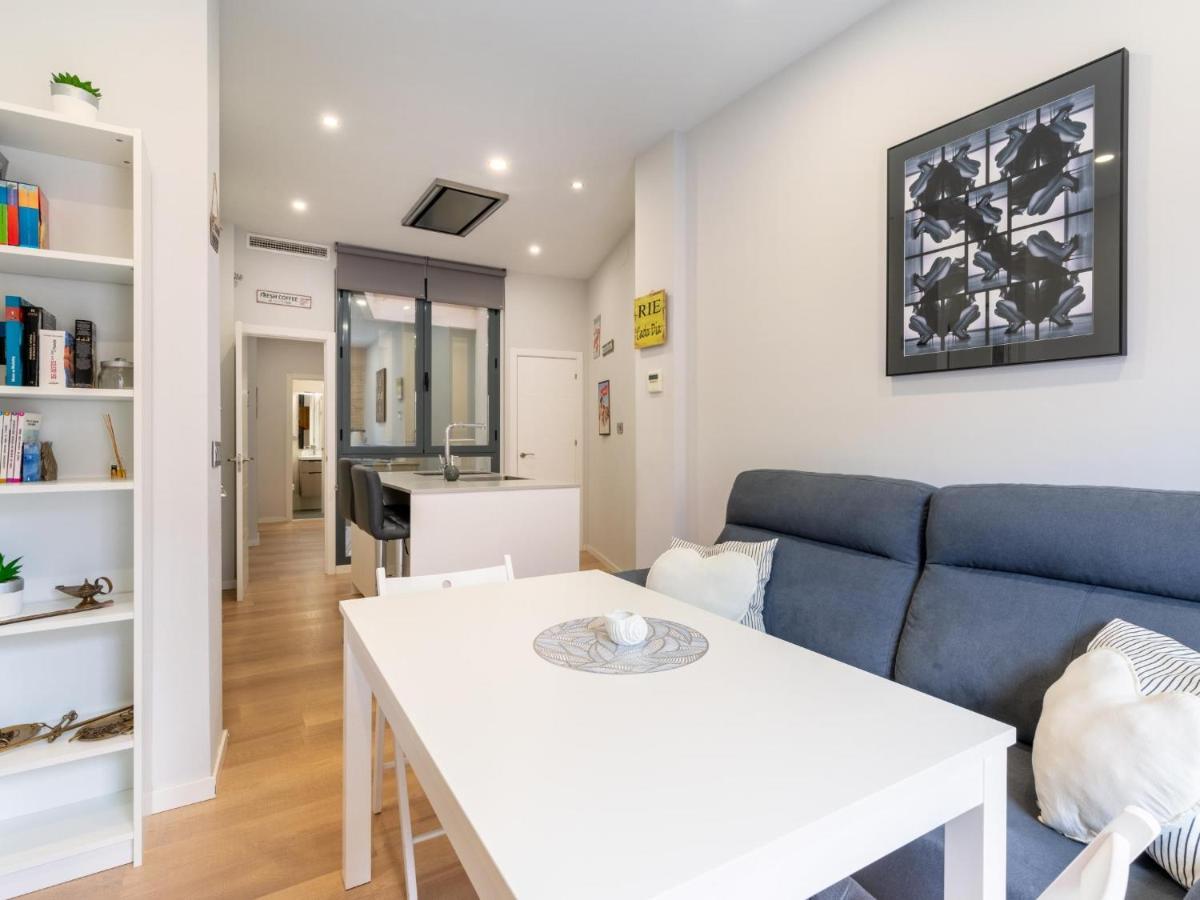 Ferienwohnung Holi-Rent Padre Manjon Sevilla Exterior foto